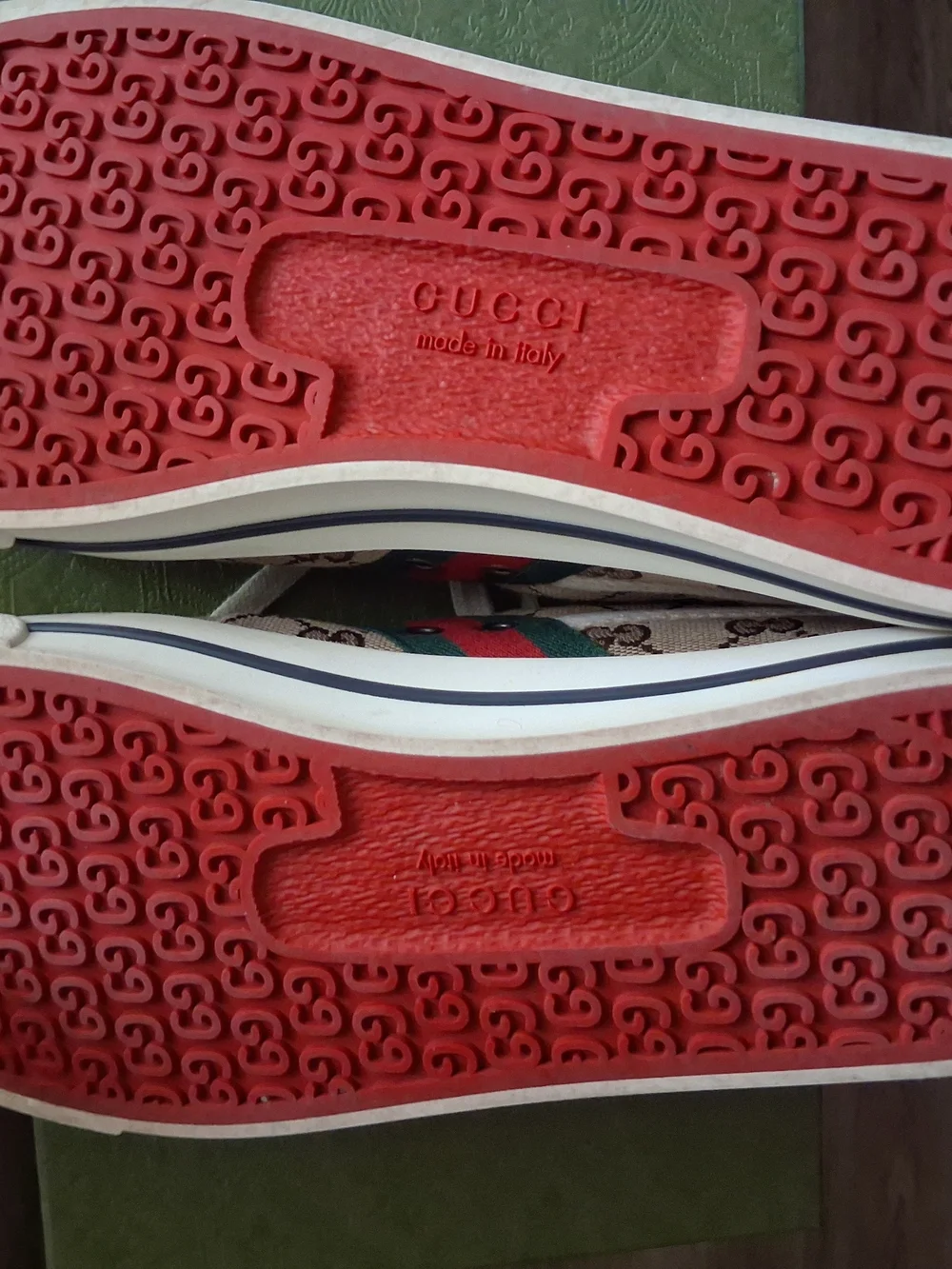 Gucci Beige GG Canvas Low-Top Sneakers